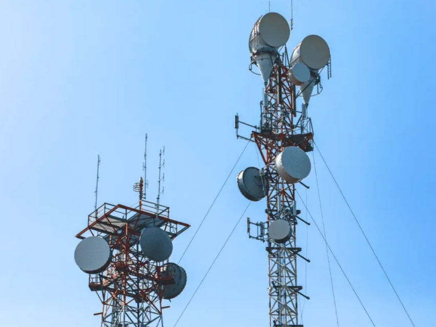 Bestu starfshættir fyrir raflagnir gagnavera: árs-lokaskoðun